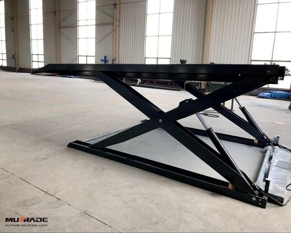 รถ 2 คัน ลิฟท์จอดรถแบบขากรรไกร ลิฟท์จอดรถ รถ stacker โรงรถ